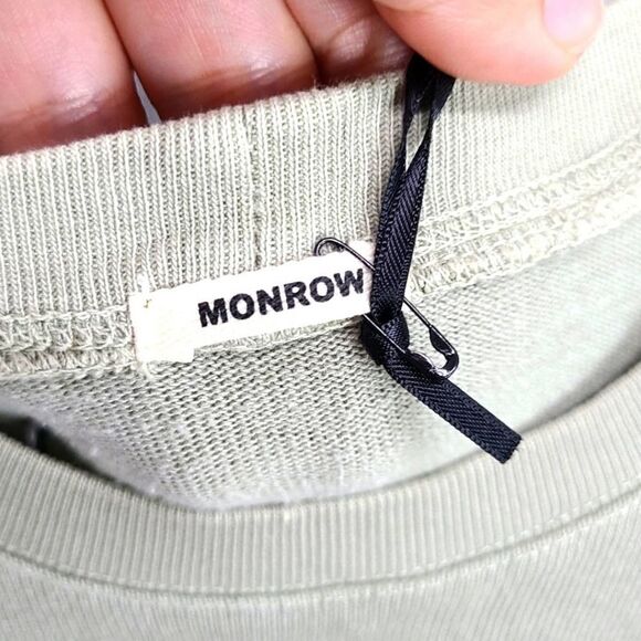 NWT‎ Monrow Sleeveless Army Green Top Size XS - Picture 4 of 5